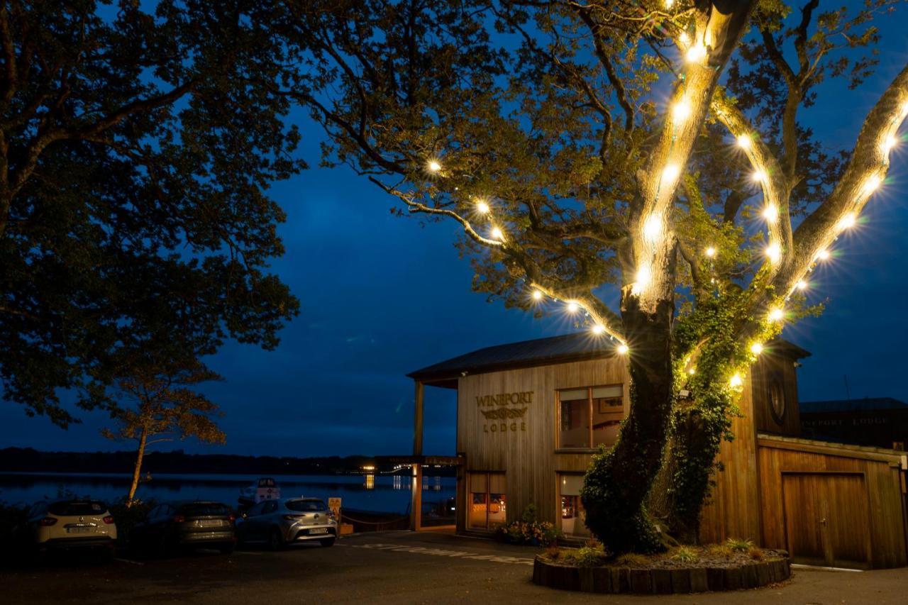 Wineport Lodge กลาสซัน ภายนอก รูปภาพ