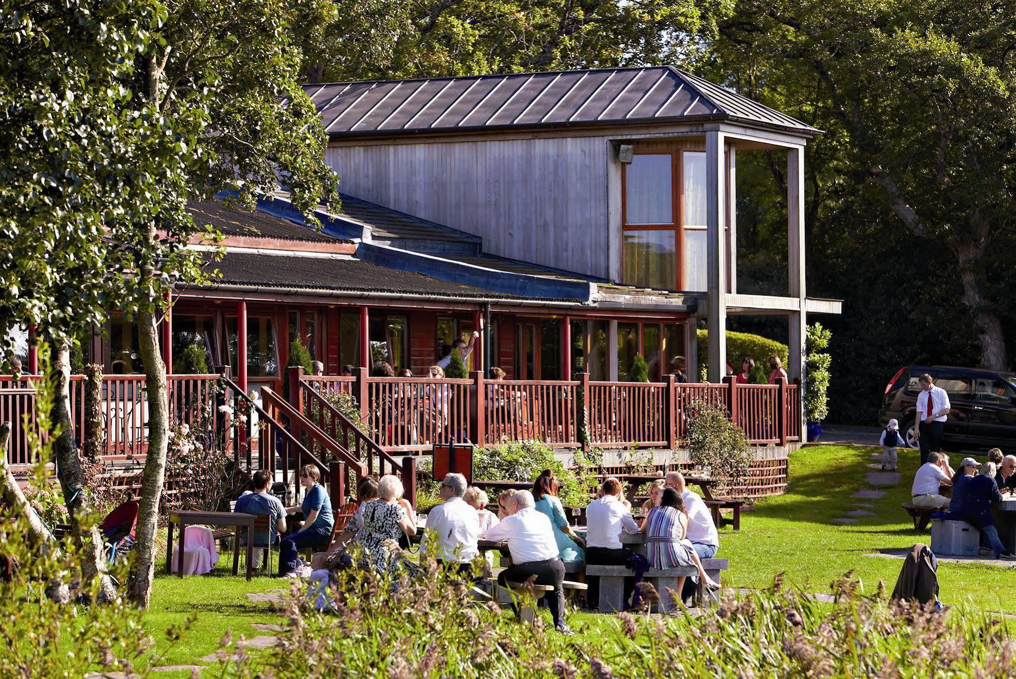 Wineport Lodge กลาสซัน ภายนอก รูปภาพ